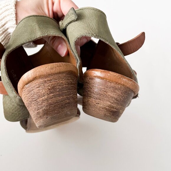 Miz Mooz Cheerful Green Leather Heeled Sandals Size 7 (38) - Picture 7 of 11